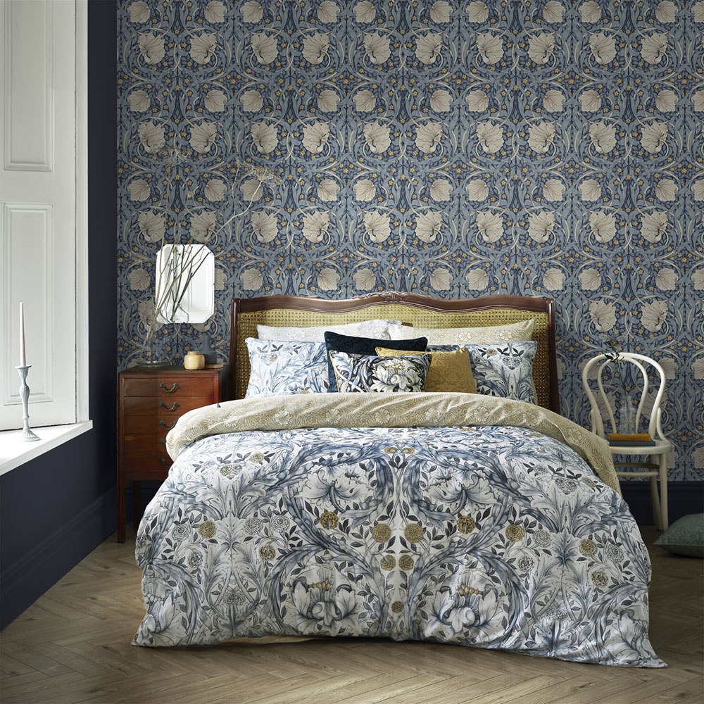 Non-woven wallpaper, blue, flowers, 124241, William Morris At Home