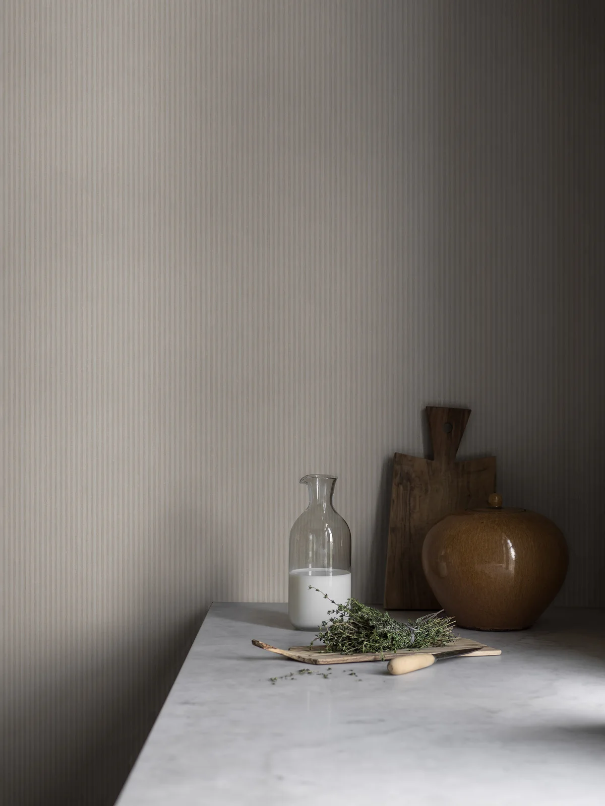 Wallpaper, grey, stripes, 7861, Newbie Wallpaper, Boråstapeter