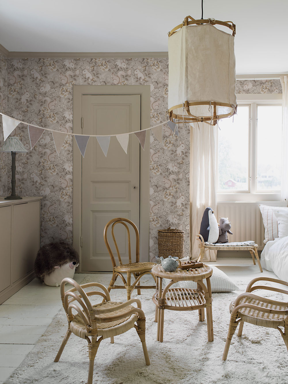 Wallpaper, beige, animals, 6933, Newbie Wallpaper, Boråstapeter