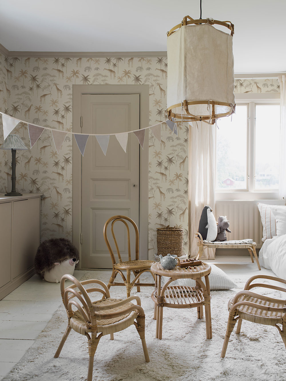 Wallpaper, cream, savanna, elephants, giraffes, 6938, Newbie Wallpaper, Boråstapeter