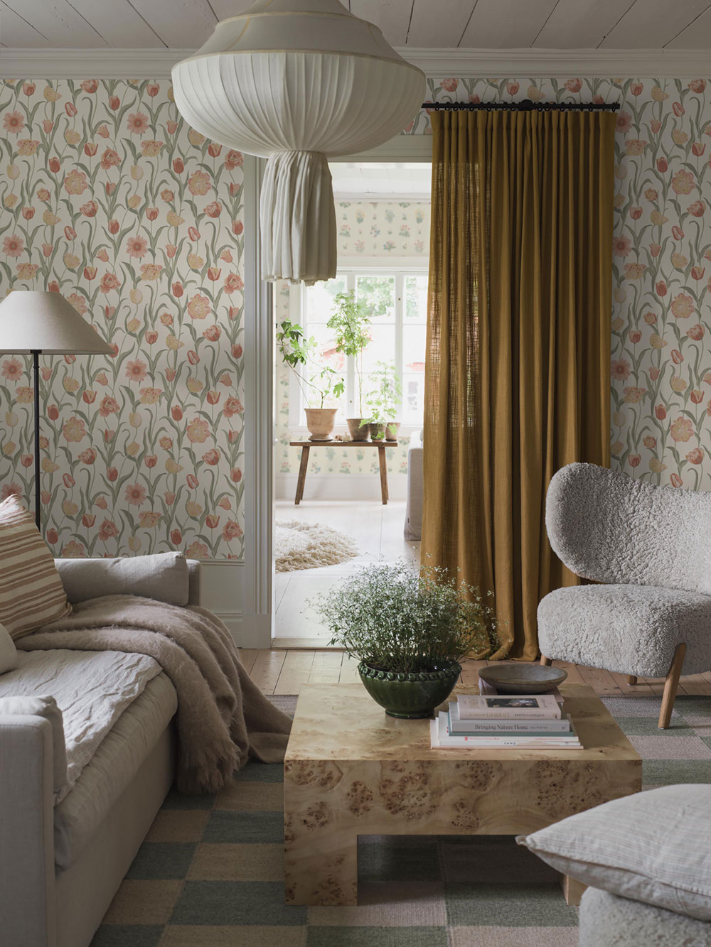 Wallpaper, cream, flowers, tulips, 6969, Osterlen, Borastapeter