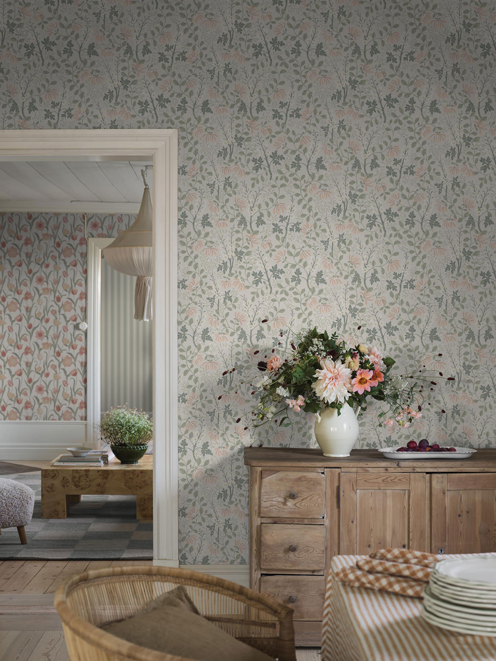Wallpaper, grey-beige, flowers, leaves, 6983, Osterlen, Borastapeter