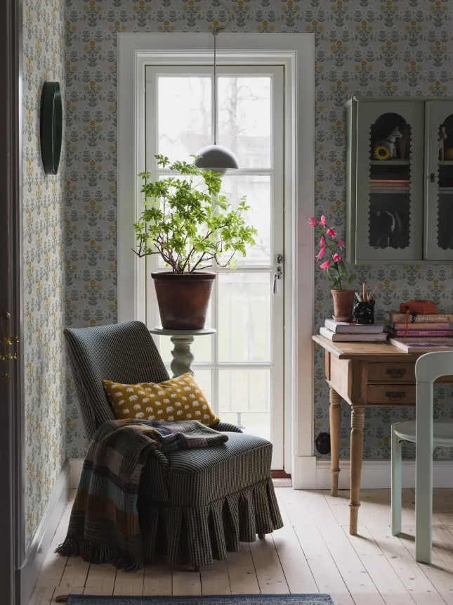 Wallpaper, grey, flowers, 4811, New Heritage, Borastapeter