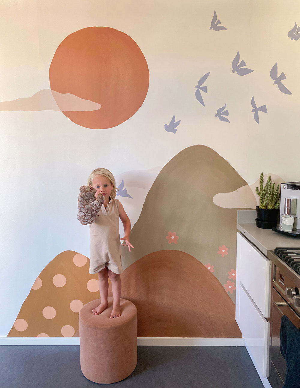 Children’s wallpaper mural, mountain landscape, RB353, Daydreamers, Grandeco