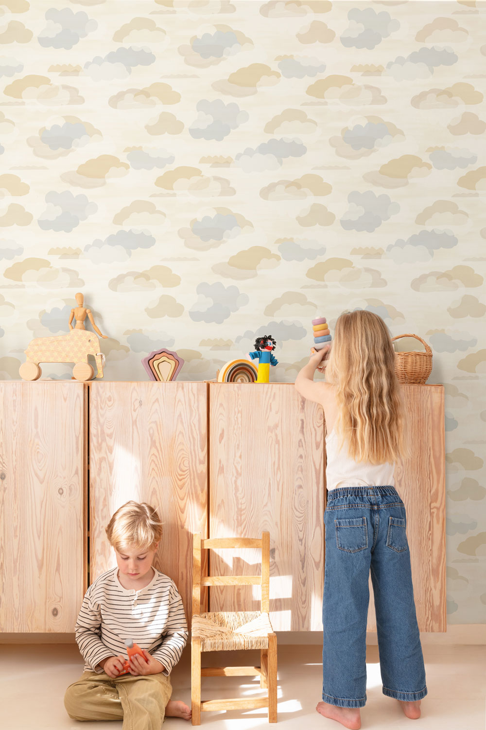 Kids wallpaper, beige, clouds, LD2019, Little Dreamers, Grandeco