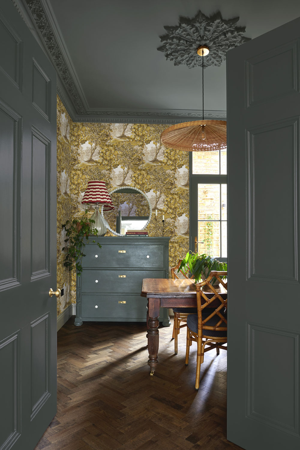 Wallpaper, brown, trees, 127899, Arboretum, Graham Brown Premium