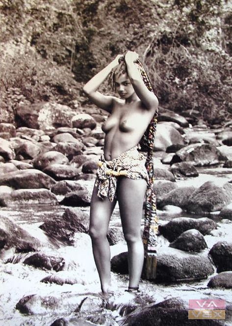 Poster 3165, Nude girl, size 98 x 68 cm