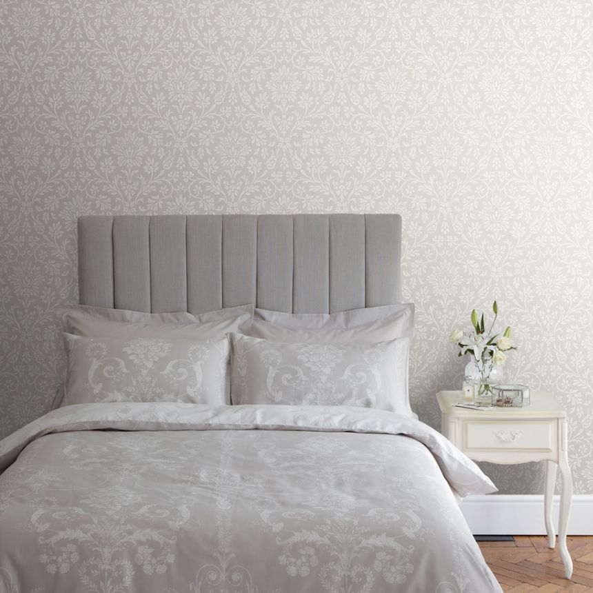 Non-woven wallpaper with floral ornaments 113369, Laura Ashley, Graham & Brown